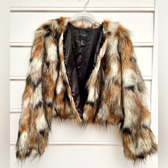 Forever 21 Faux Fur Jacket - Picture 4 of 7